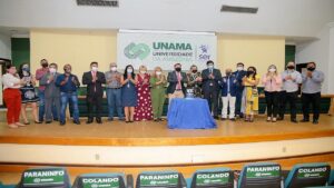 Sessão solene na Câmara Municipal de Ananindeua homenageia os profissionais de Administração